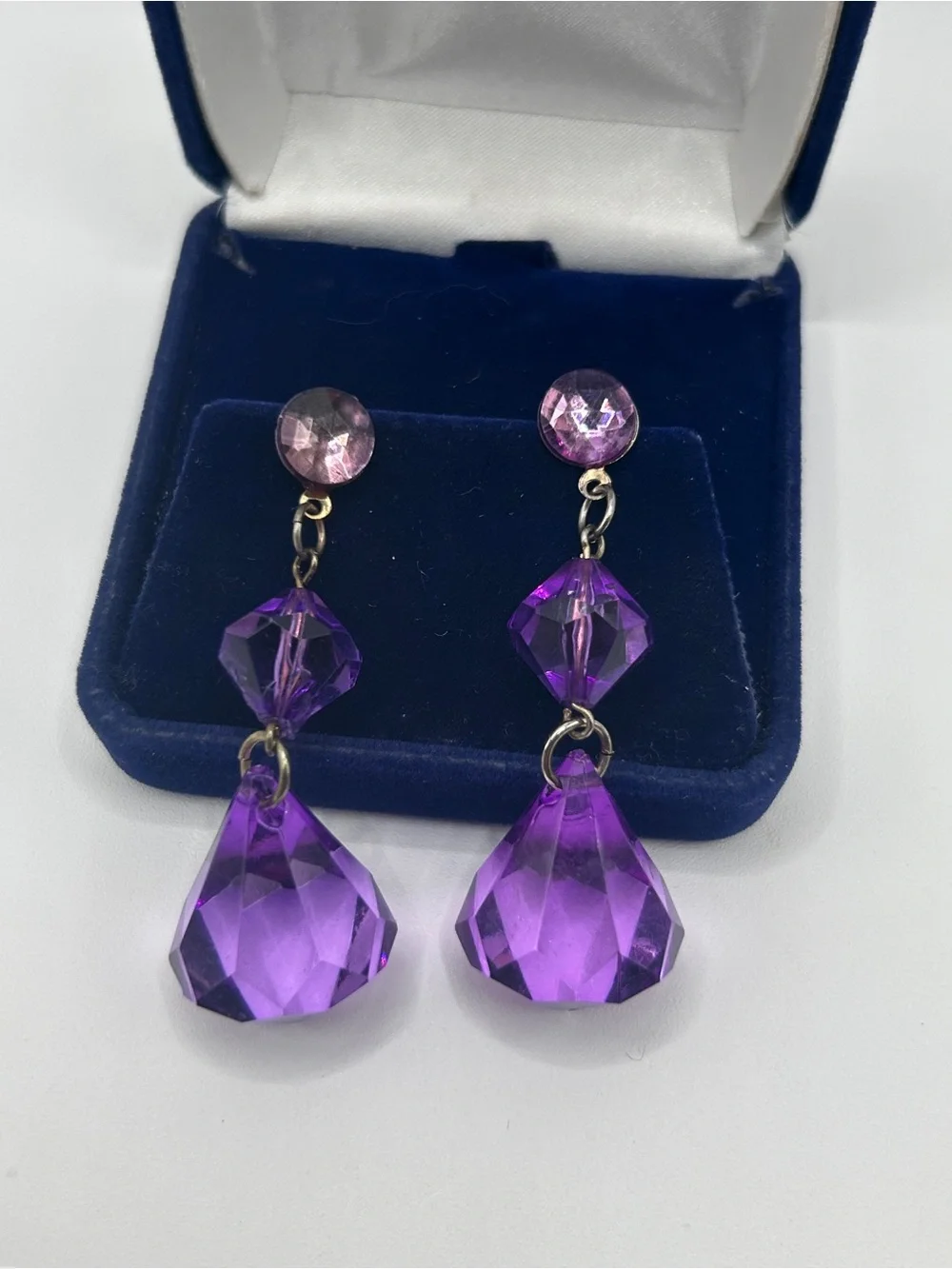 Vintage Purple Faceted Dangle Drop Earrings - Women's Jewelry